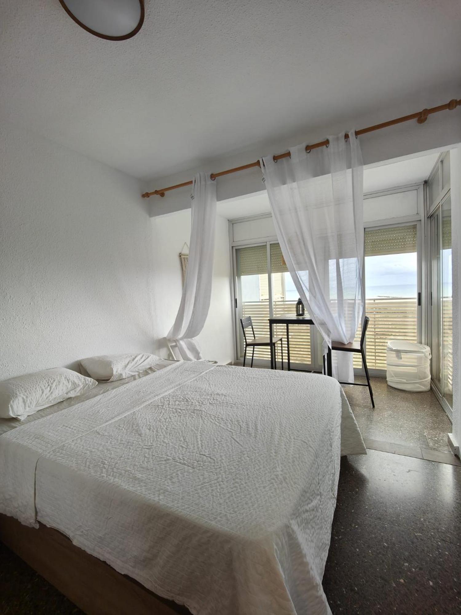Precioso Apartamento Residencial Con Vistas Al Mar Пуэбла-де-Фарнальс Экстерьер фото